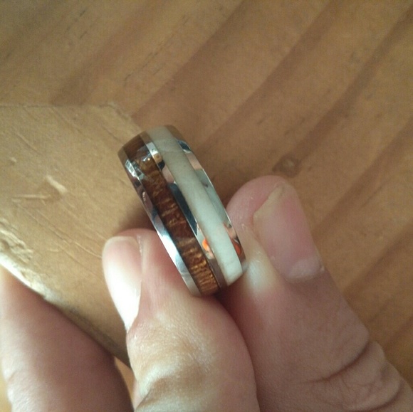Men's deer antler and koa wood  titanium ring - Picture 3 of 6